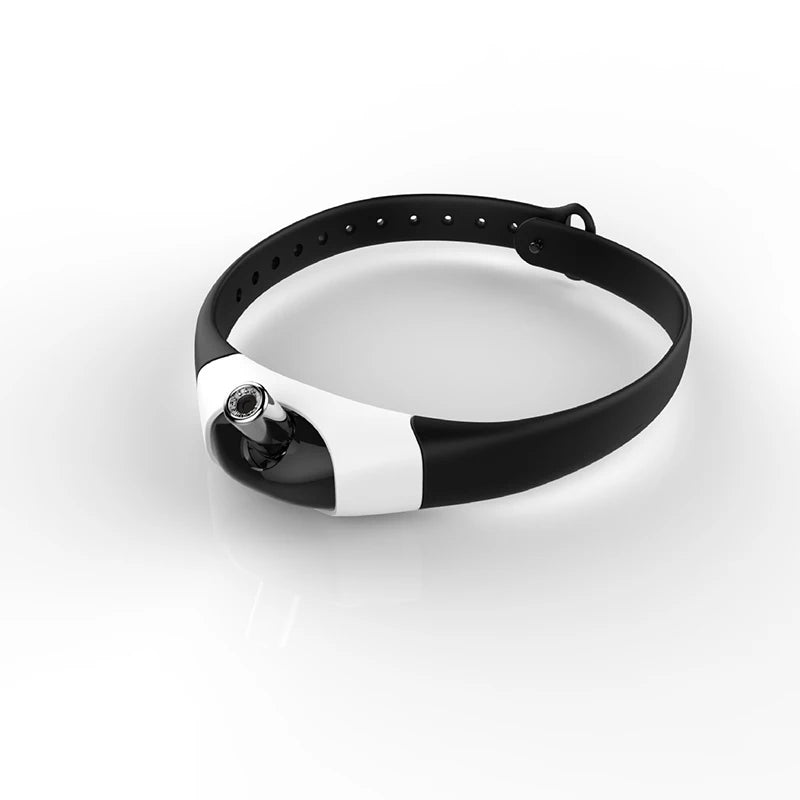 Collar láser interactivo para gatos en color negro